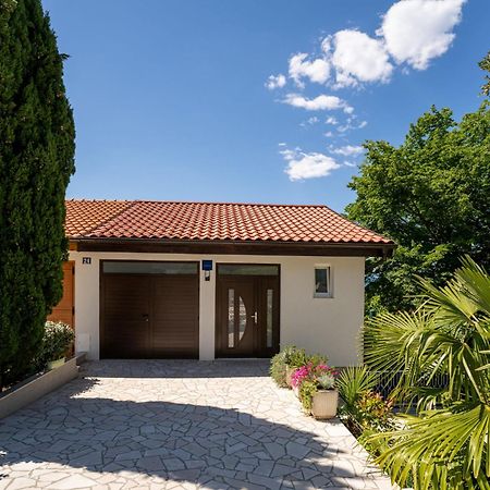Holiday Home Vesna By Interhome Нивице Екстериор снимка