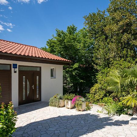 Holiday Home Vesna By Interhome Нивице Екстериор снимка